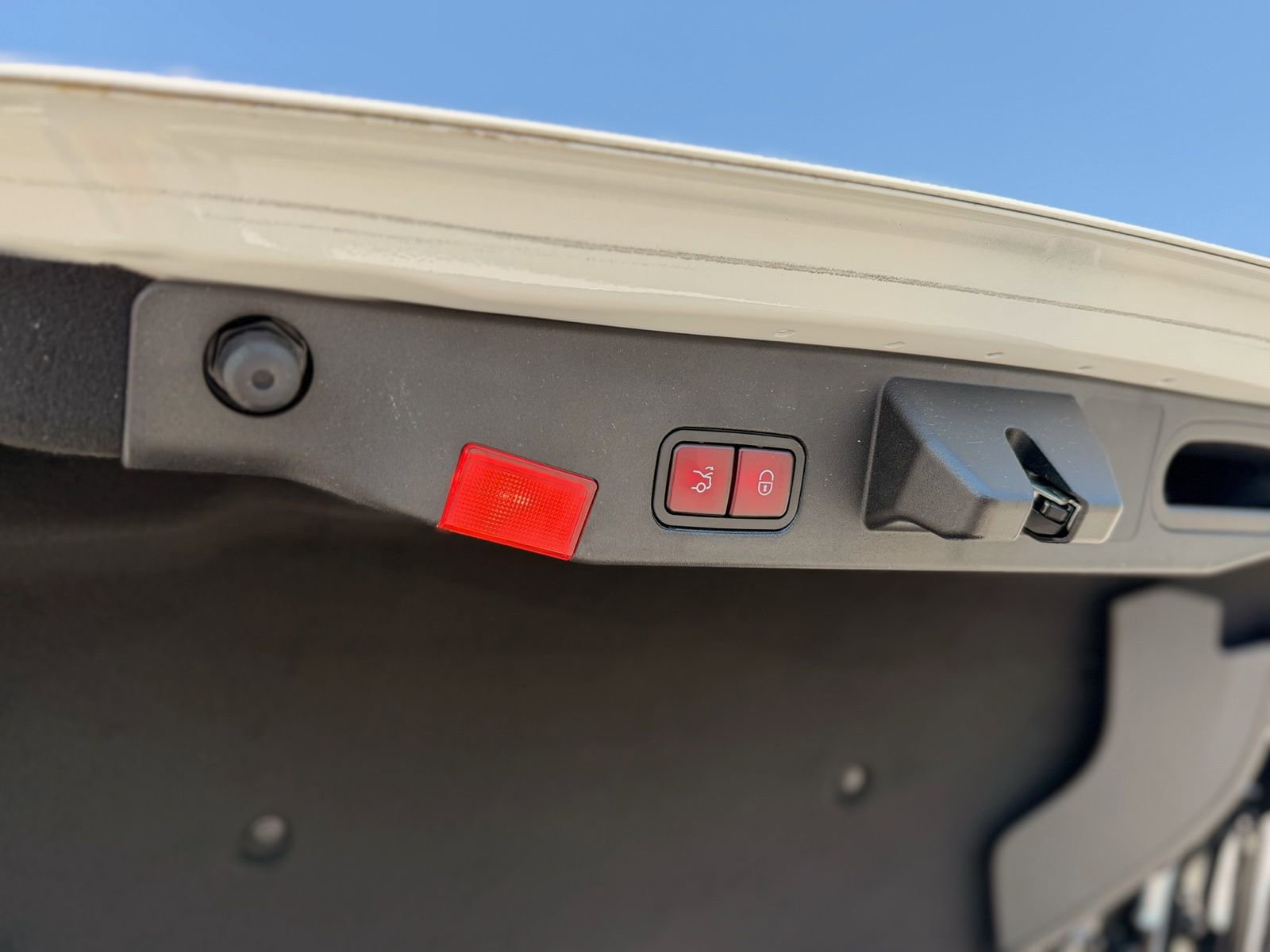 Used 2017 Mercedes-Benz SL 450 image 43