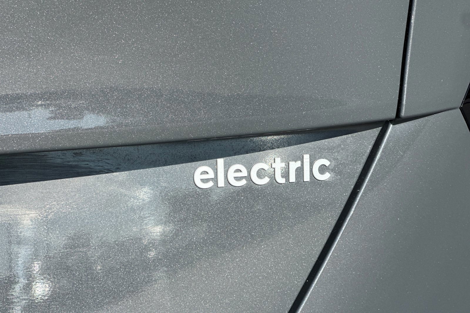 Used 2024 Hyundai Kona SE image 28