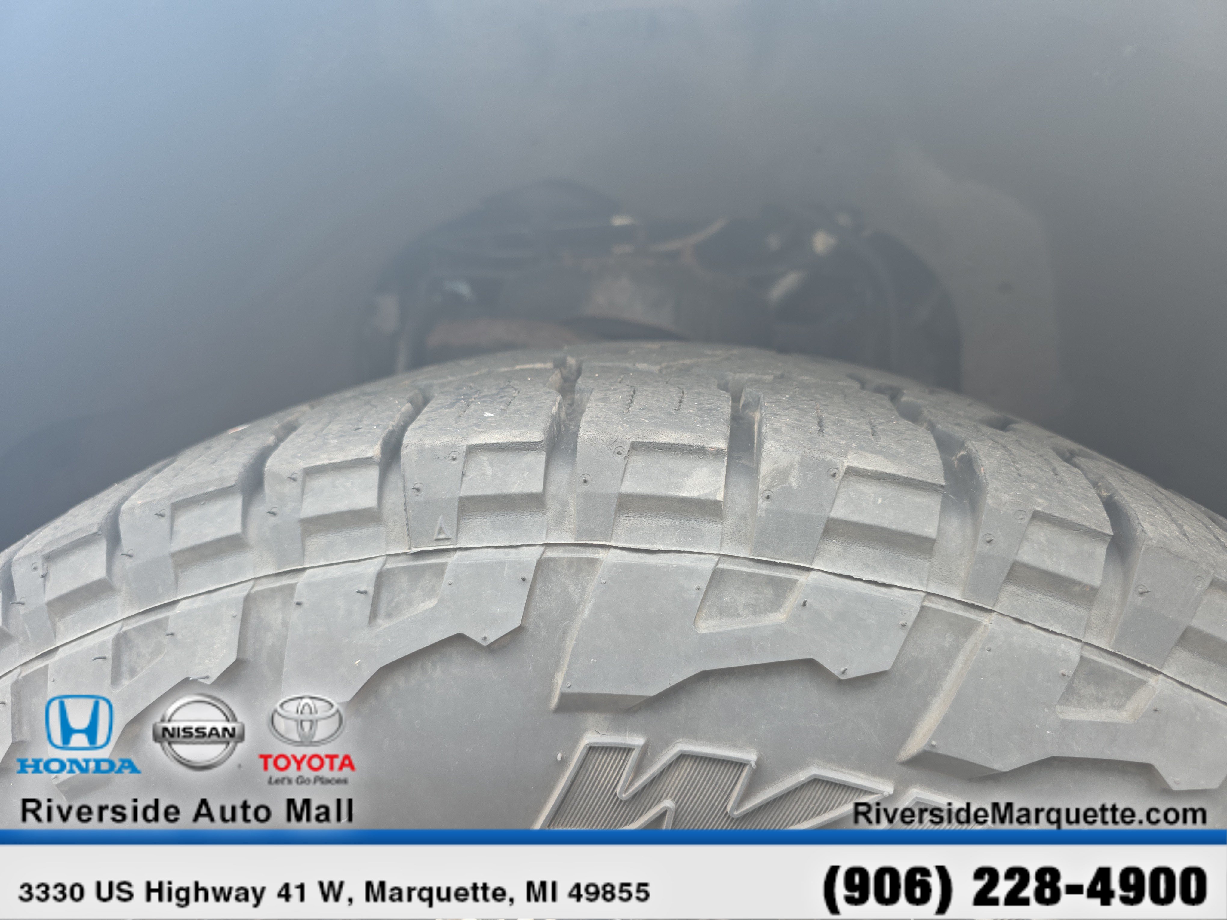 Used 2020 Ford F150 Lariat w/ Equipment Group 502A Luxury AWD/4WD image 12