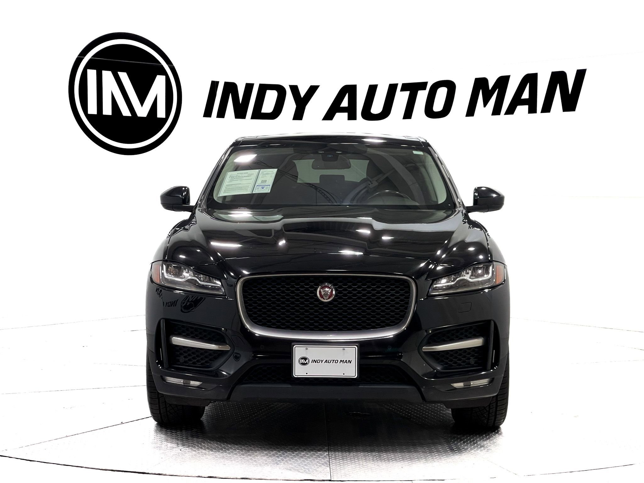 Used 2017 Jaguar F-PACE R-Sport AWD/4WD image 9