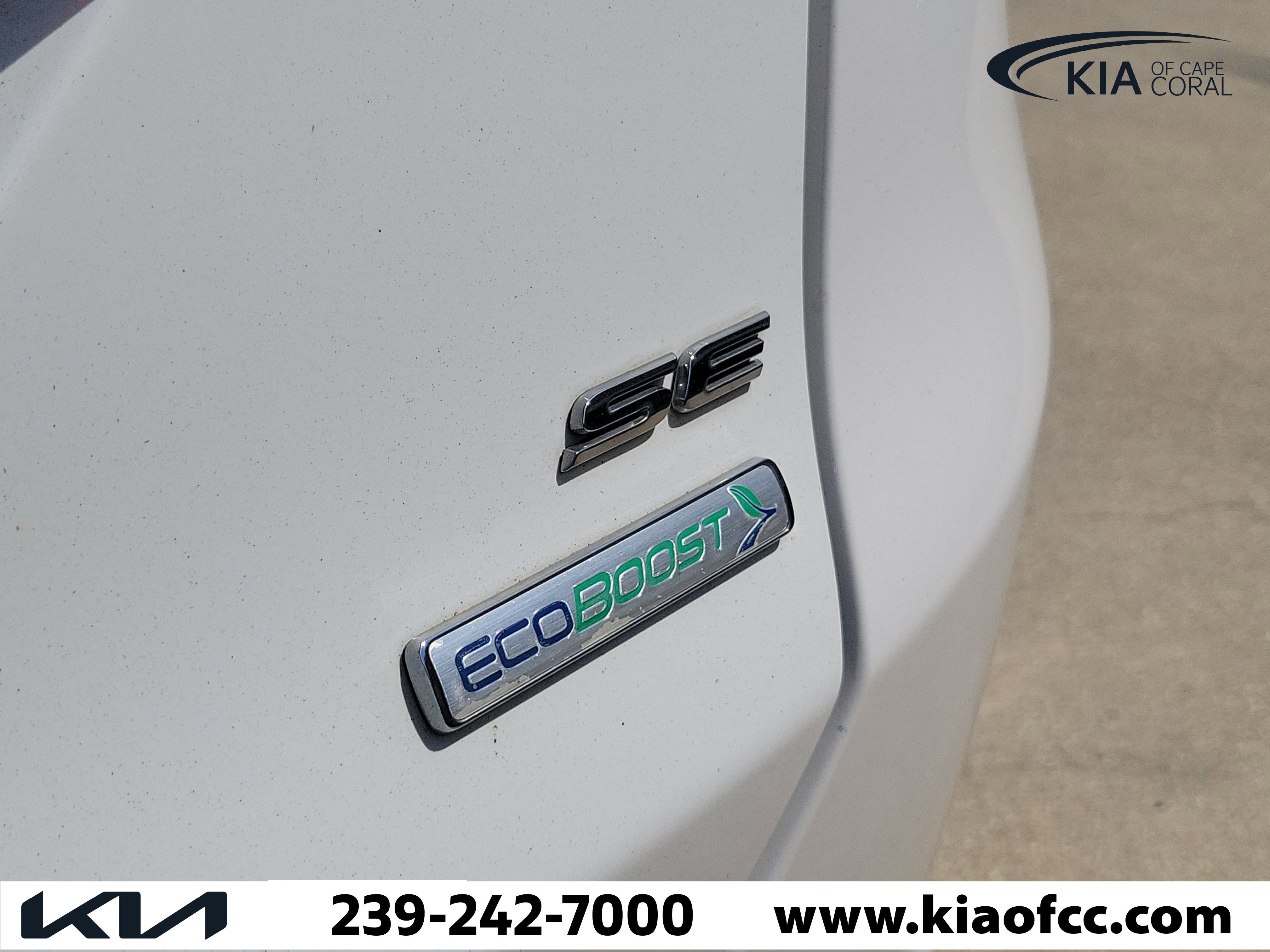 Used 2017 Ford Fusion SE w/ Fusion SE Technology Package image 7