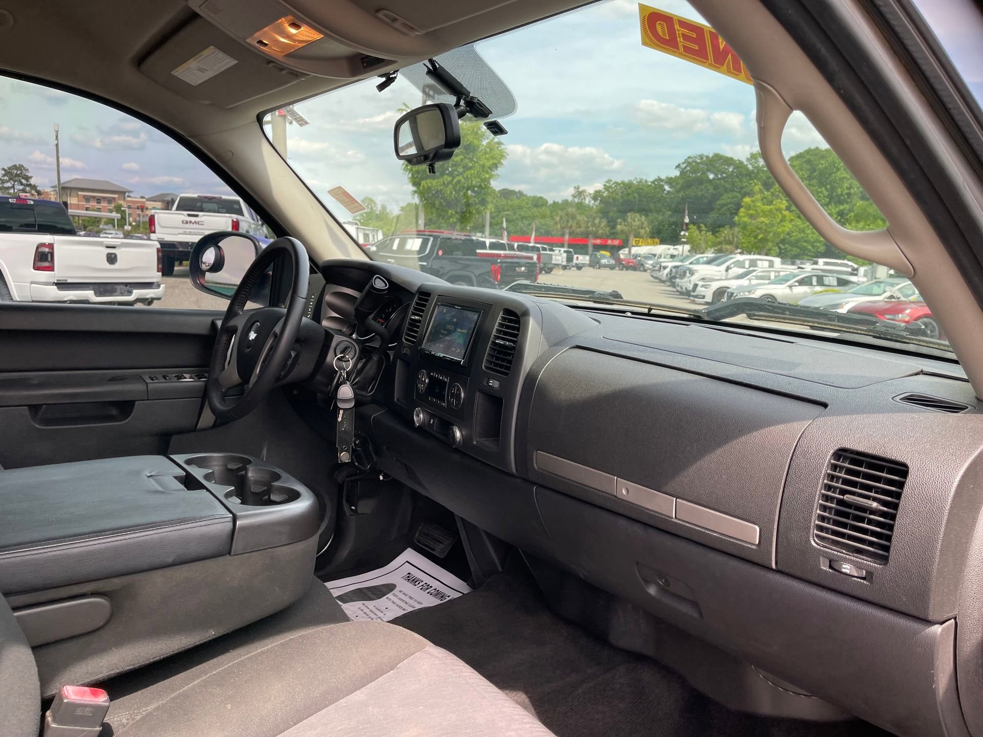 Used 2010 Chevrolet Silverado 1500 LT w/ Regional Value Package image 27