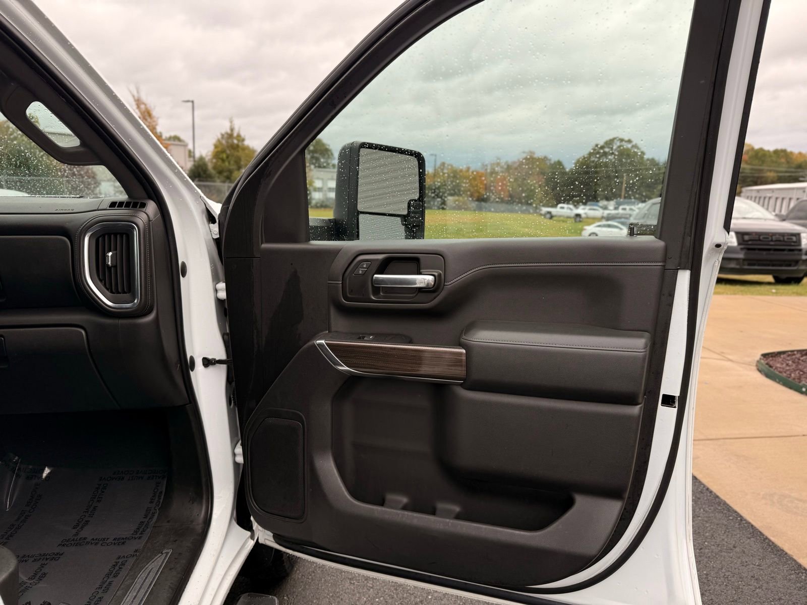 Used 2023 Chevrolet Silverado 3500 LT w/ Convenience Package image 23