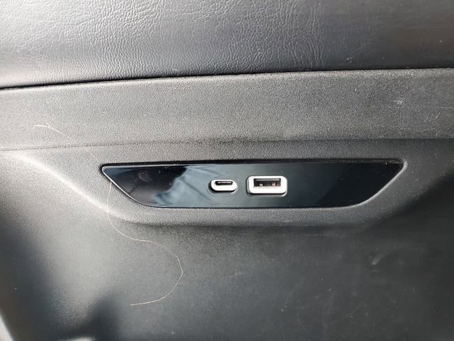 Certified 2024 Chrysler Pacifica Touring-L image 25