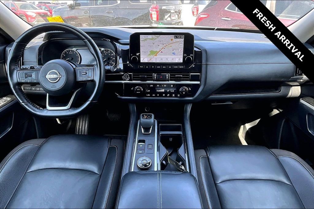 Used 2022 Nissan Pathfinder SL AWD/4WD image 7
