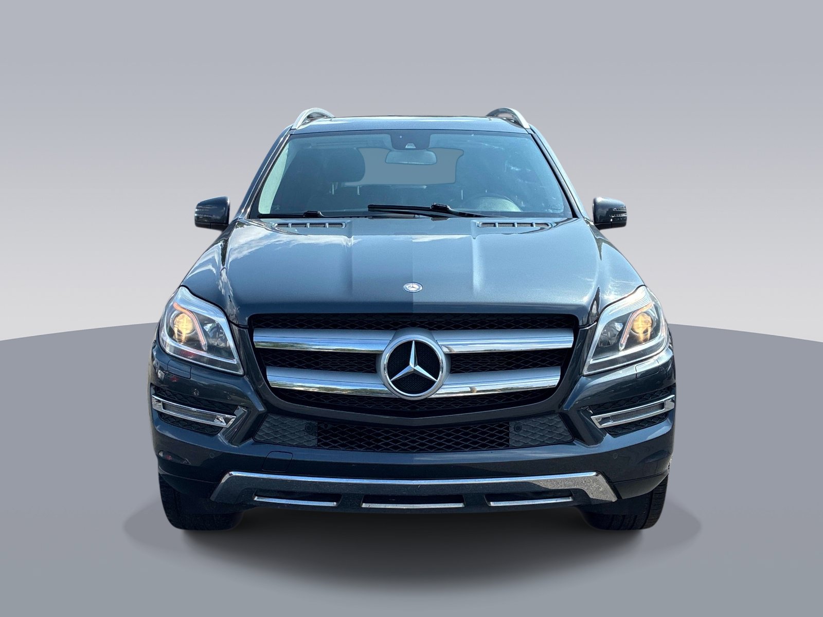 Used 2014 Mercedes-Benz GL 450 4MATIC image 2