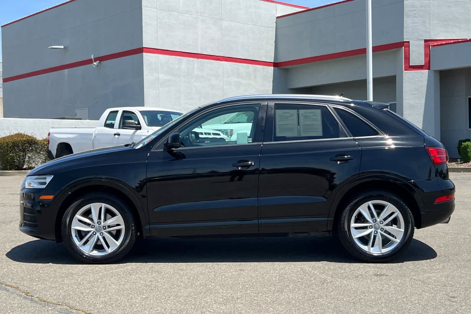 Used 2017 Audi Q3 2.0T Premium FWD image 9