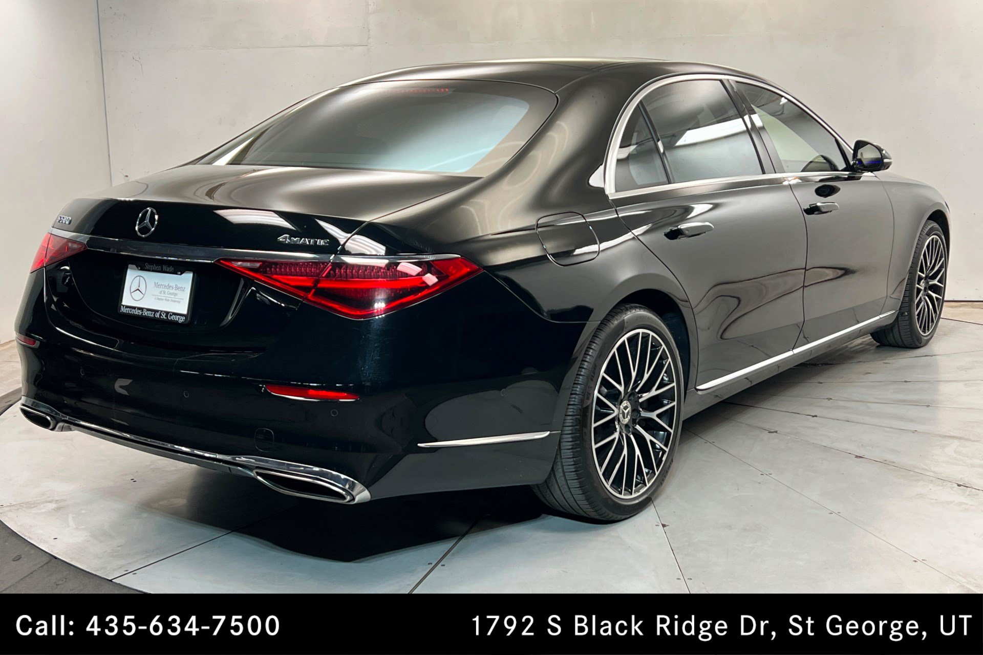 Certified 2023 Mercedes-Benz S 580 4MATIC Sedan w/ 3D Technology Package image 5