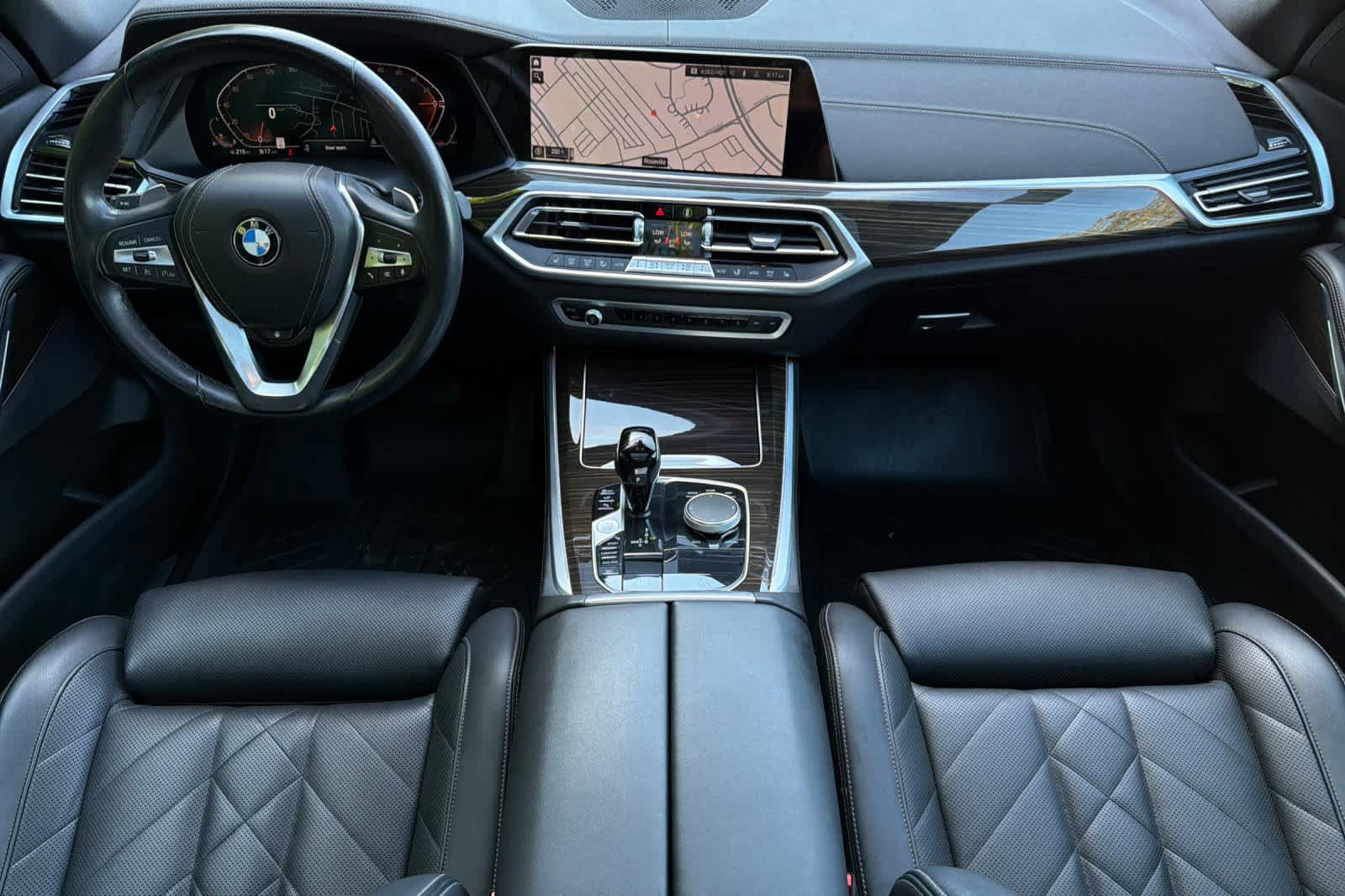 Used 2023 BMW X5 xDrive40i AWD/4WD image 3