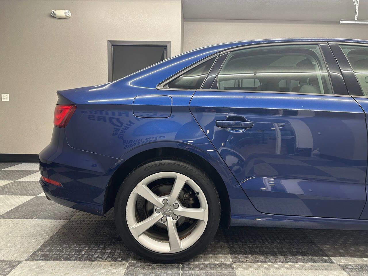 Used 2015 Audi A3 2.0T Premium w/ Cold Weather Package image 7