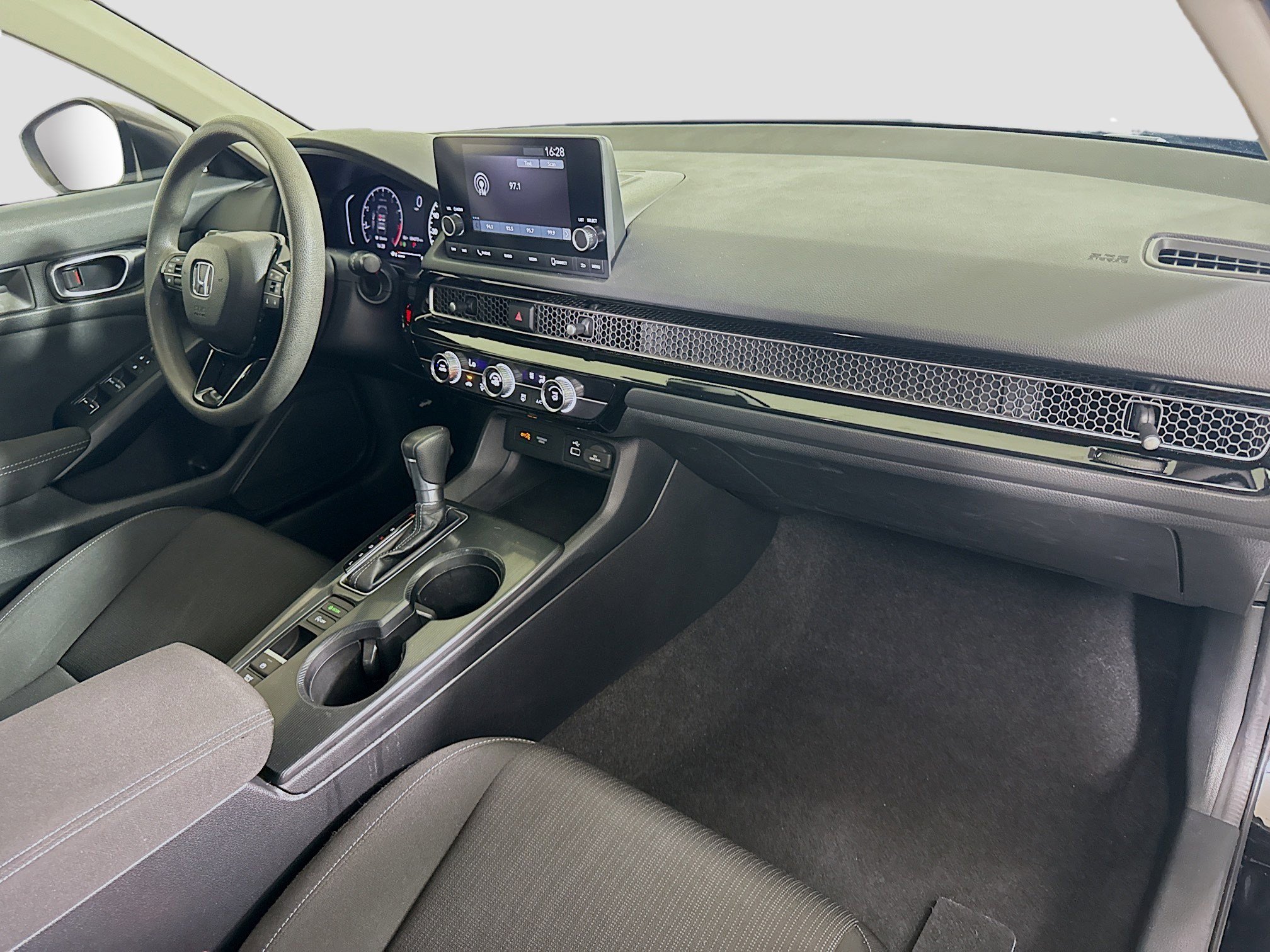 Used 2022 Honda Civic LX image 30