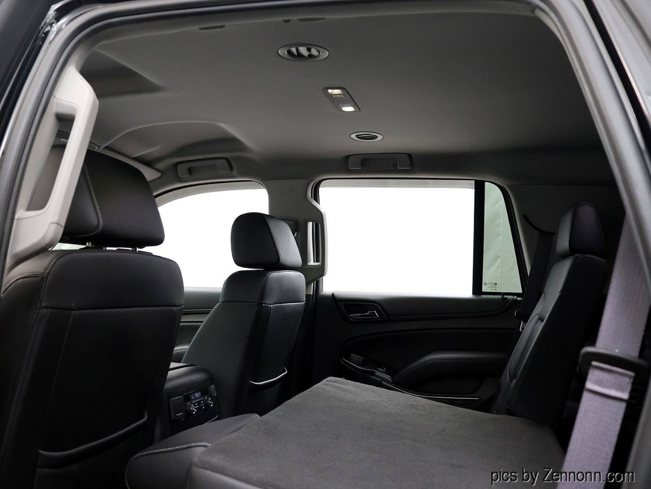 Used 2017 GMC Yukon SLT AWD/4WD image 14