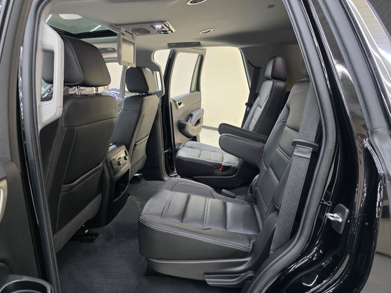 Used 2019 GMC Yukon Denali w/ Open Road Package AWD/4WD image 25