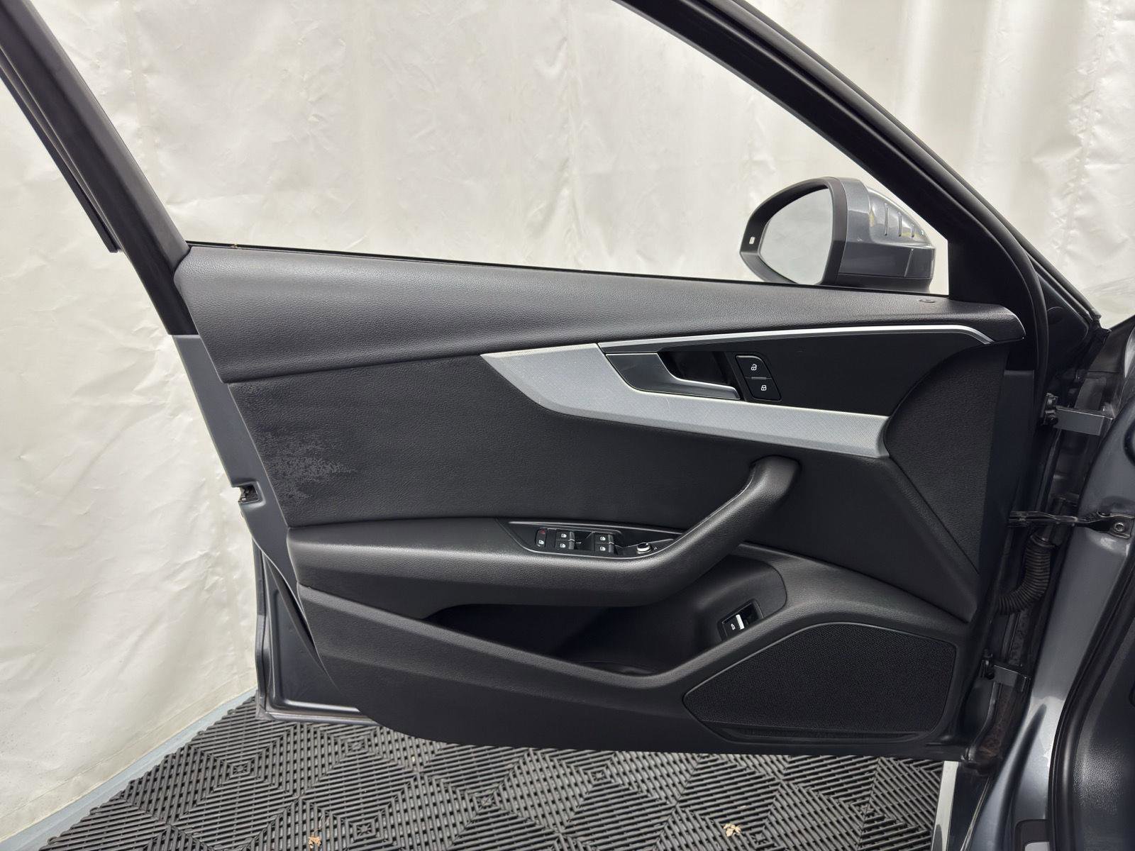 Used 2018 Audi A4 2.0T Ultra Premium image 15