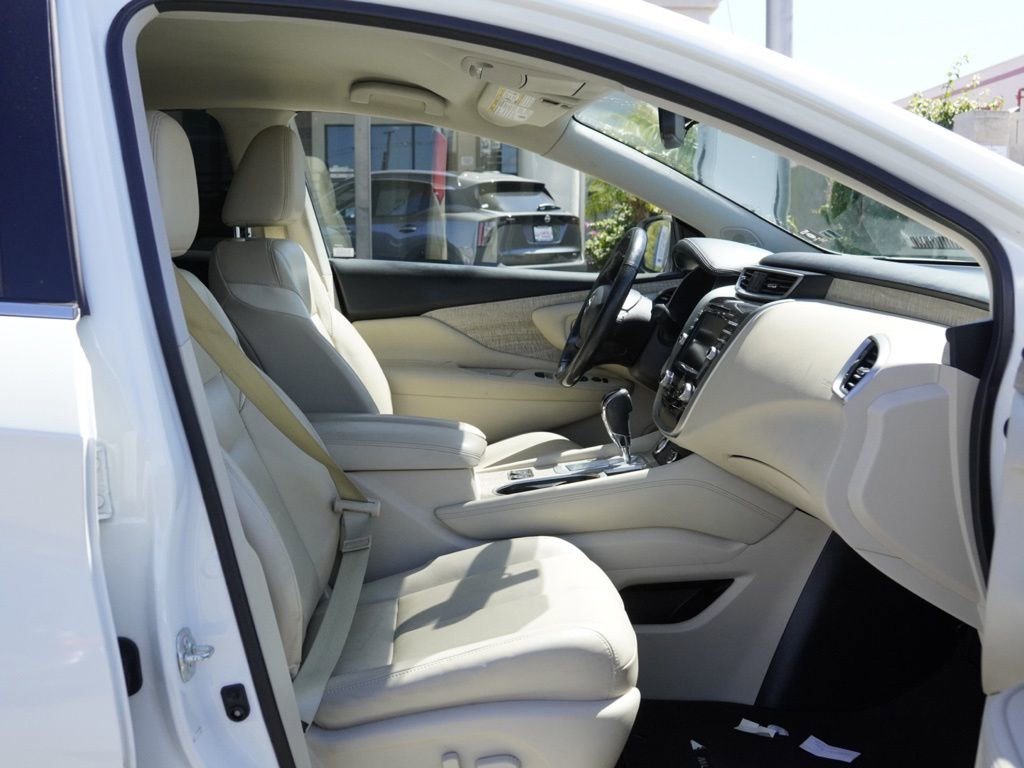 Used 2019 Nissan Murano SL w/ Cargo Package FWD image 17