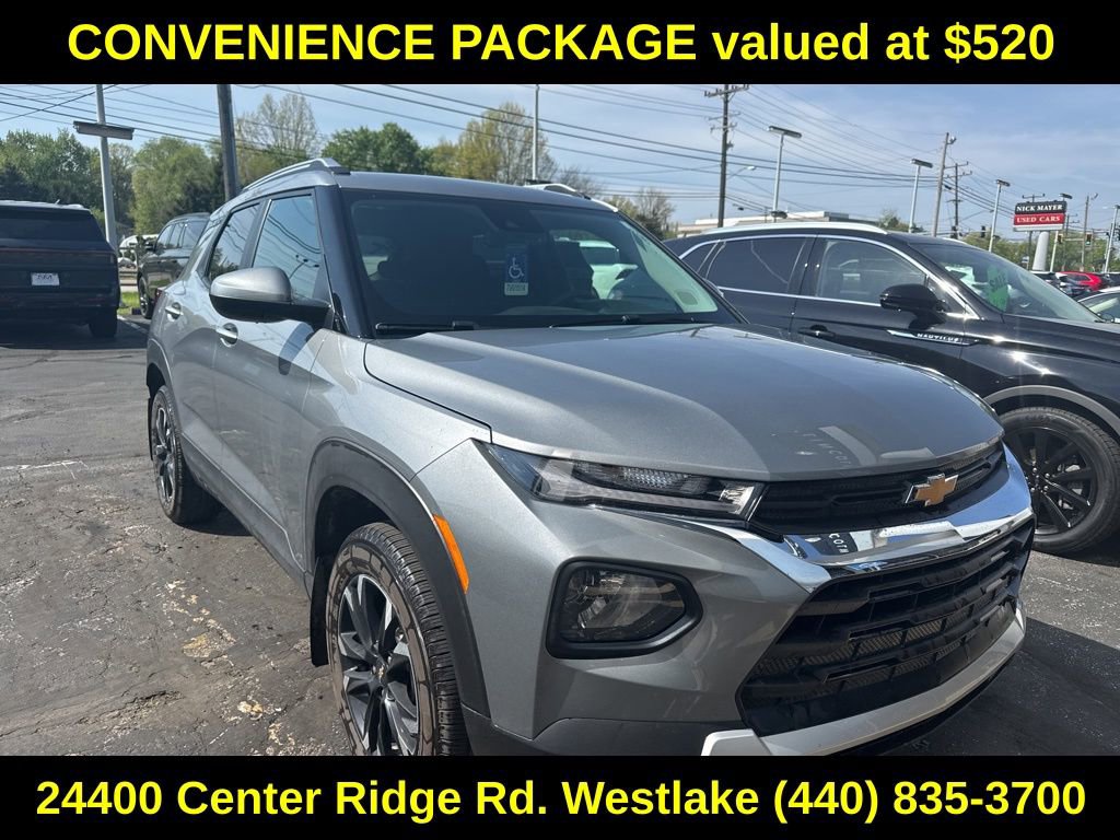 Used 2023 Chevrolet TrailBlazer LT w/ Convenience Package AWD/4WD image 3
