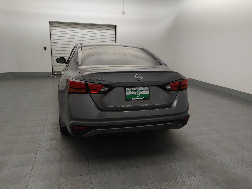 Used 2024 Nissan Altima 2.5 S FWD image 6