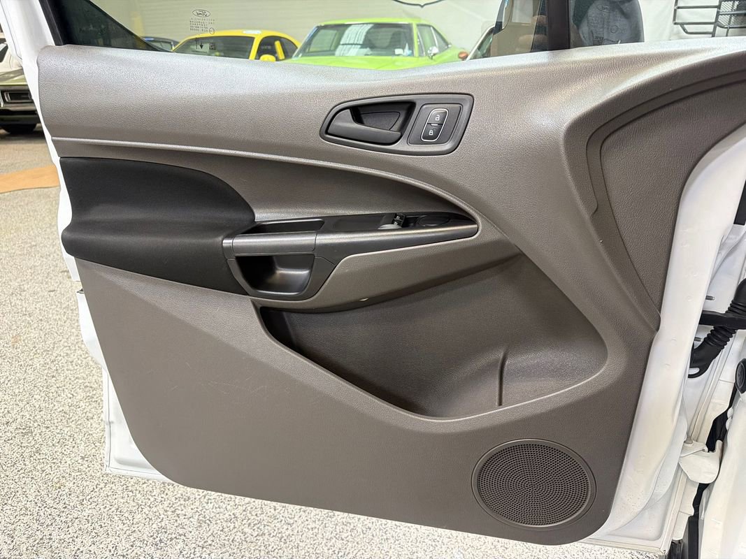 Used 2022 Ford Transit Connect XL FWD image 15