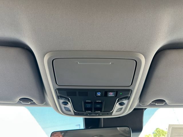 Used 2020 Honda Pilot Elite image 29