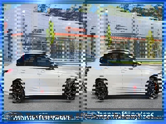 Used 2023 BMW M340i xDrive image 5