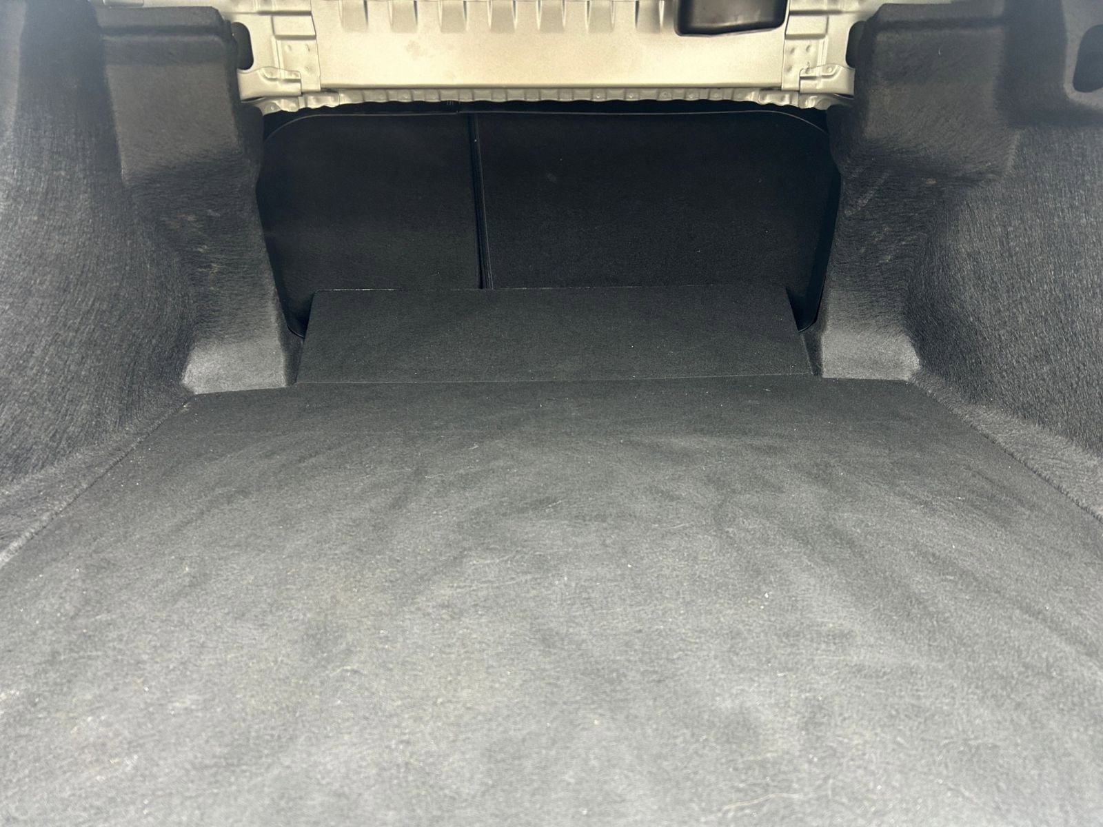 Used 2025 Toyota Camry SE FWD image 32