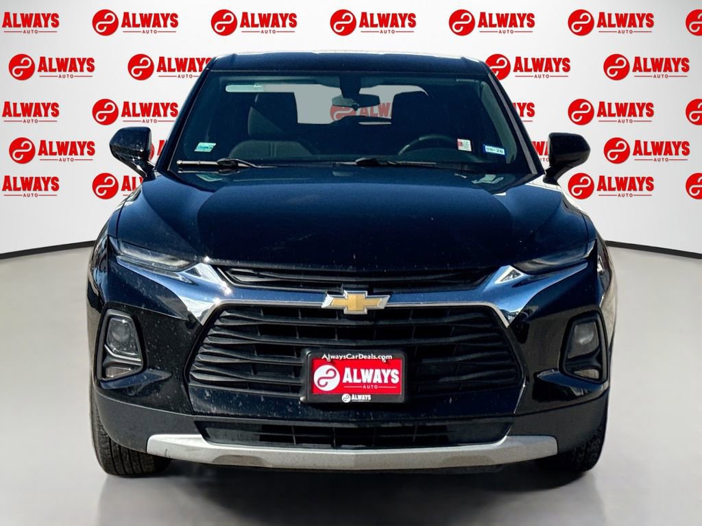 Used 2019 Chevrolet Blazer LT image 2