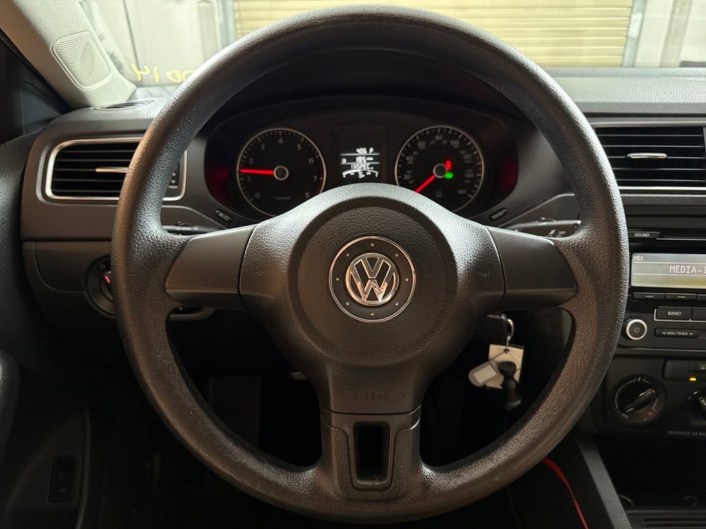 Used 2014 Volkswagen Jetta SE image 14
