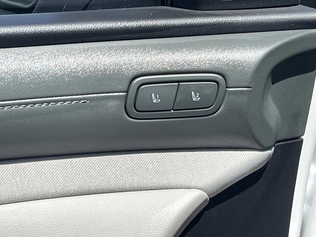 Certified 2026 Hyundai Tucson Limited FWD image 26