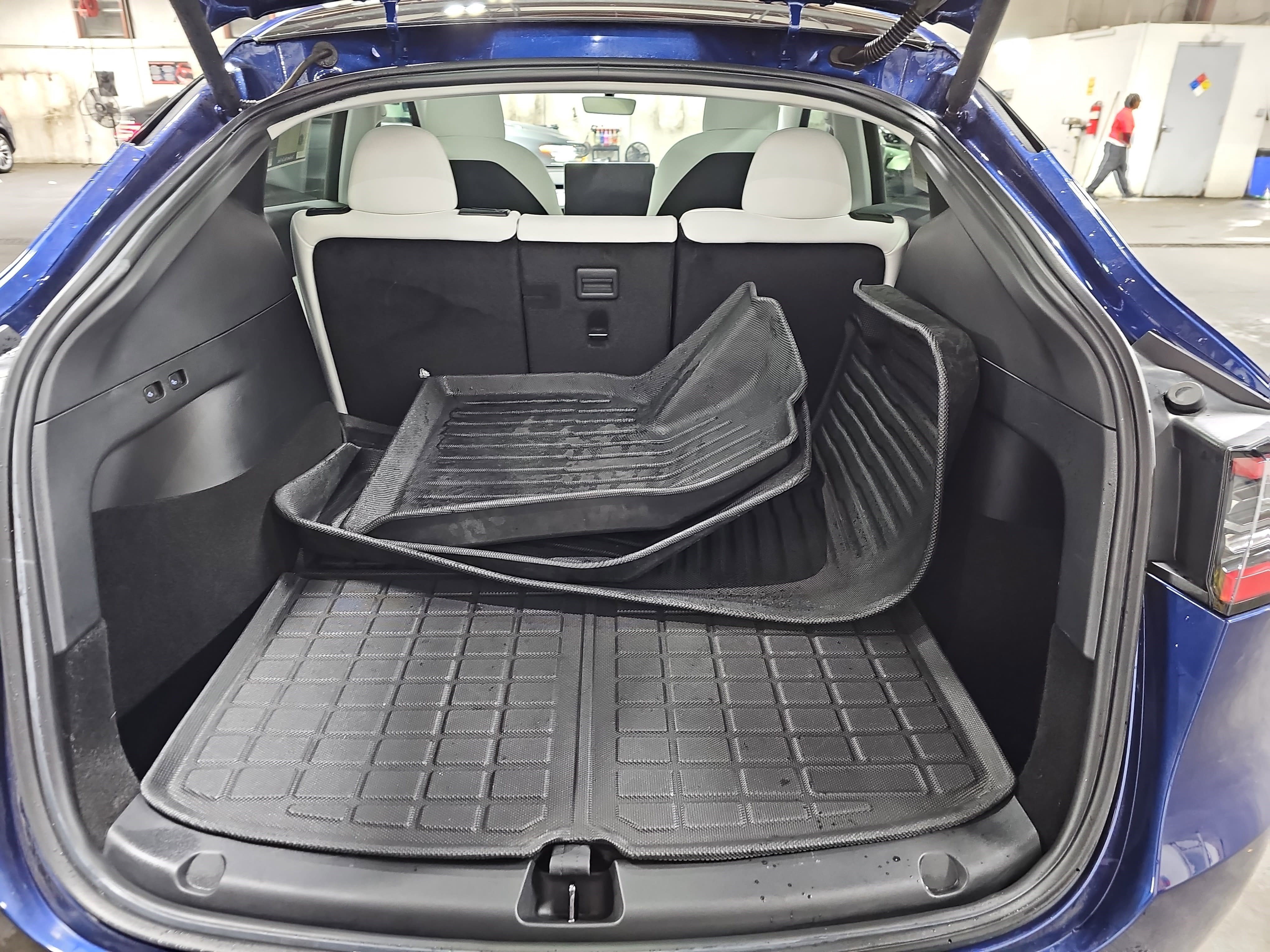 Used 2022 Tesla Model Y Long Range image 13