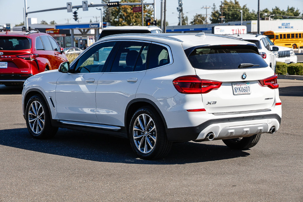 Used 2019 BMW X3 sDrive30i w/ Convenience Package RWD image 2