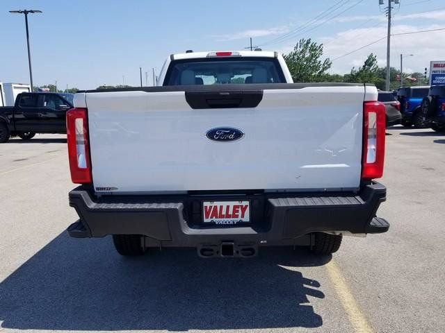 New 2026 Ford F350 XL w/ Snow Plow Prep Package AWD/4WD image 4