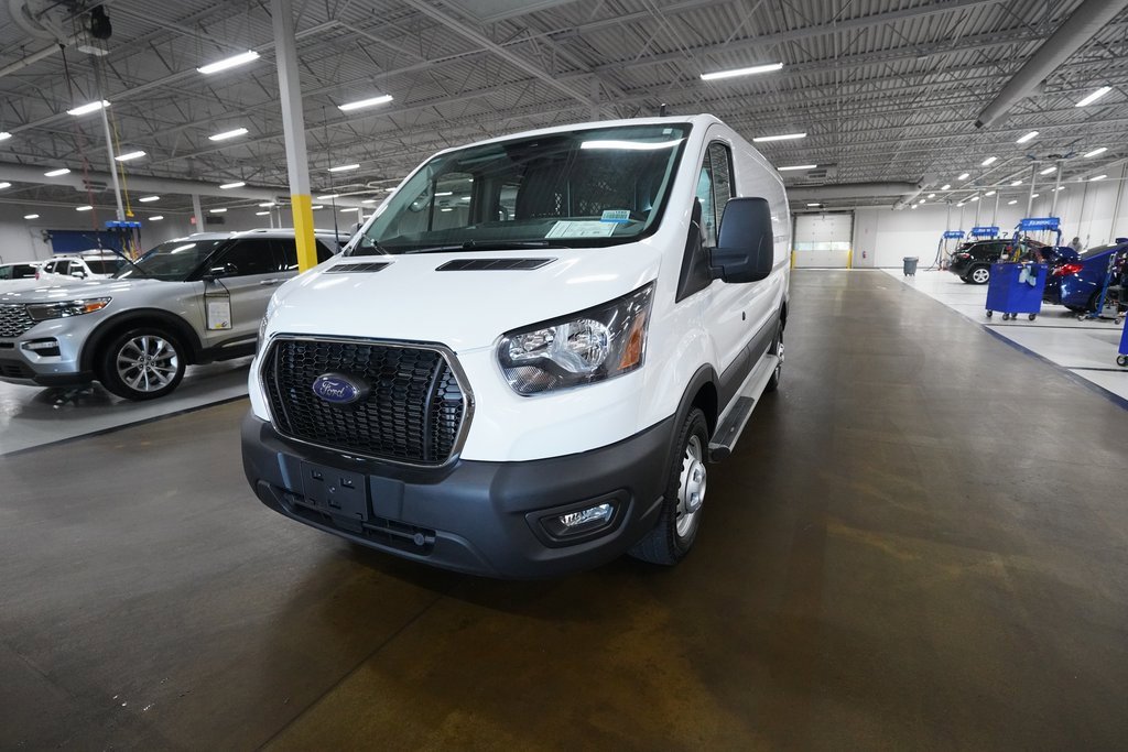 Used 2023 Ford Transit 250 Low Roof AWD w/ Exterior Upgrade Package image 23