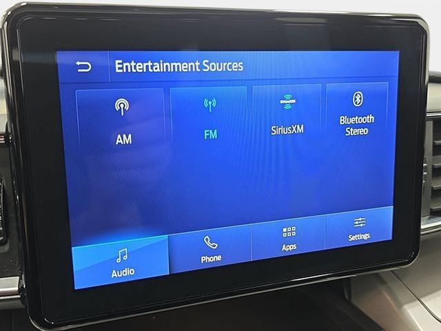 Used 2023 Ford Explorer XLT w/ Equipment Group 202A AWD/4WD image 21