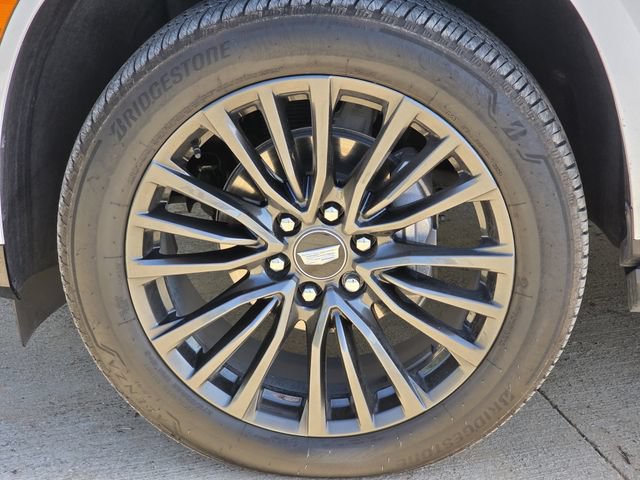Used 2026 Cadillac Escalade Luxury w/ Touring Package AWD/4WD image 9