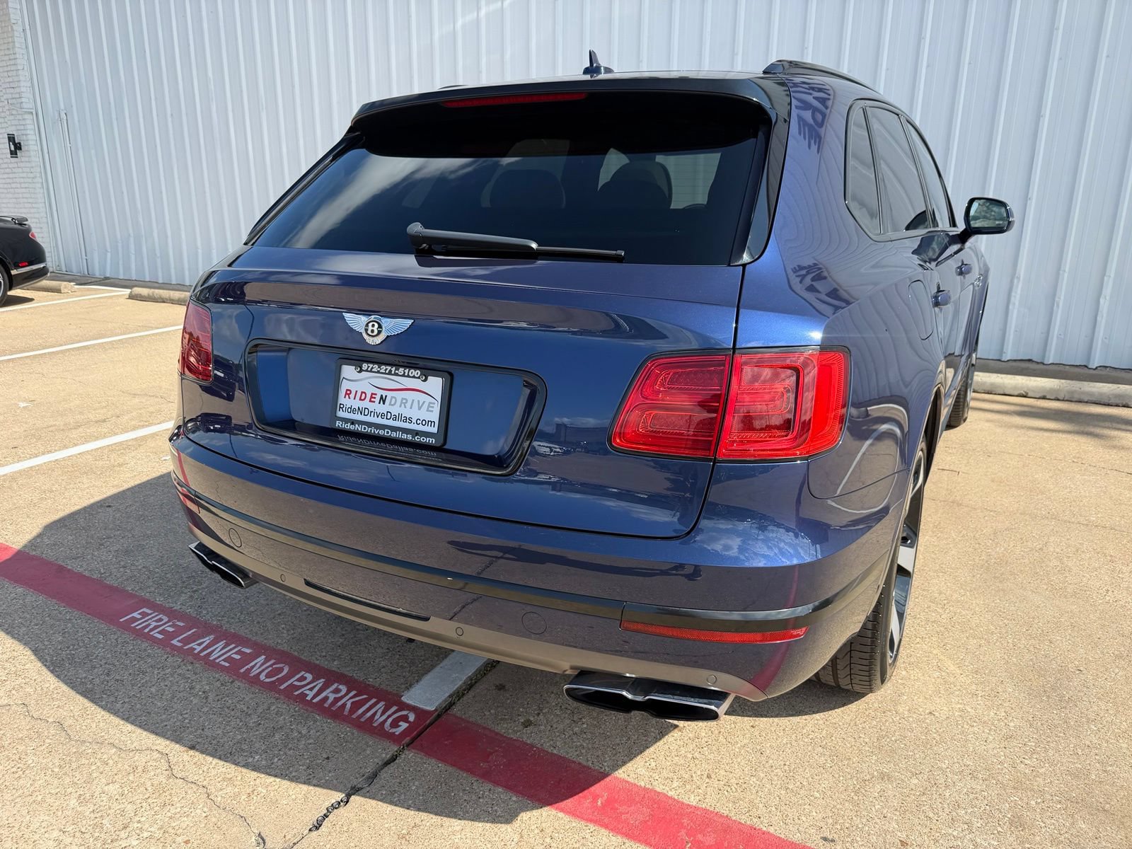 Used 2019 Bentley Bentayga AWD/4WD image 6