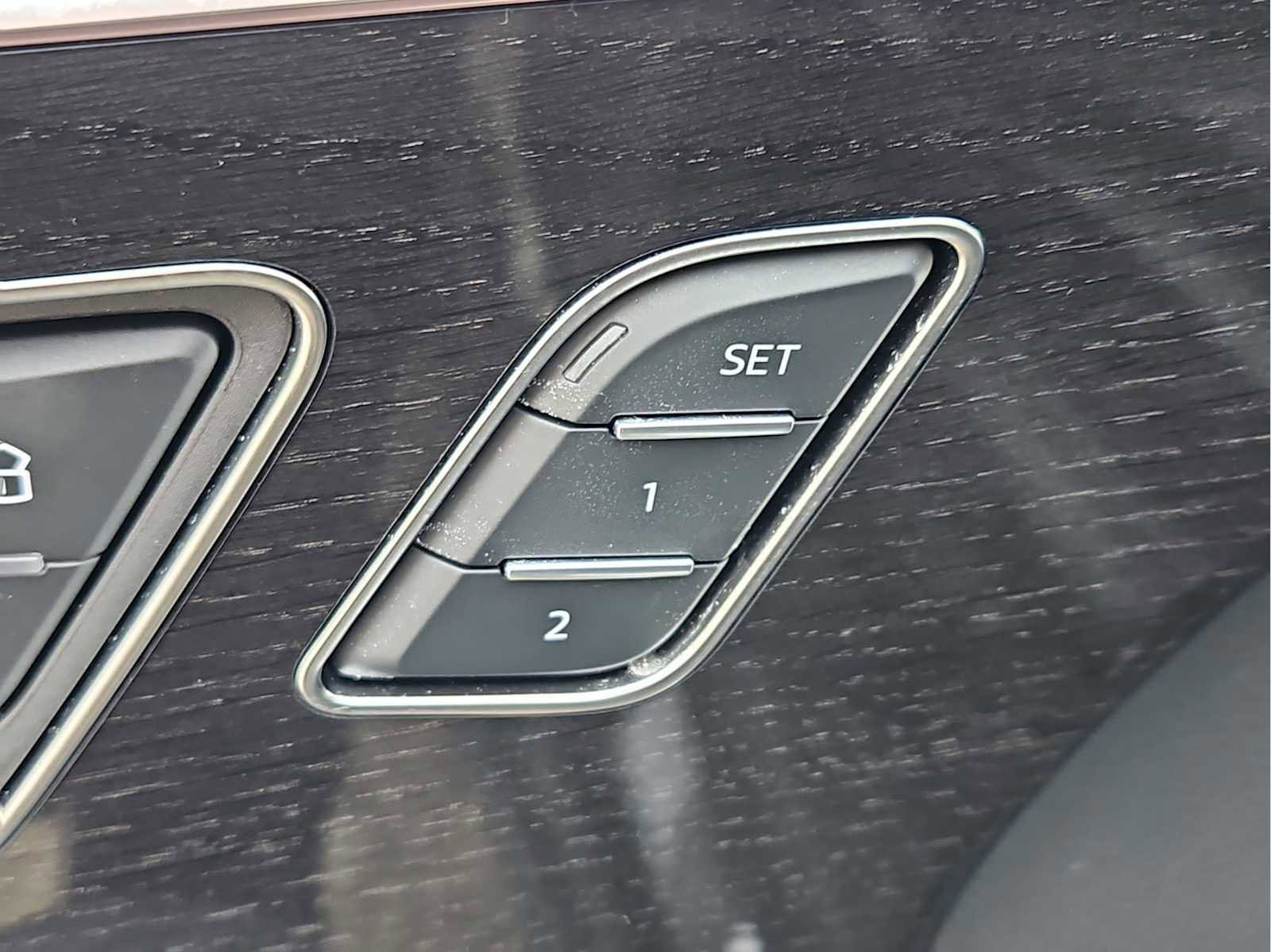 Certified 2025 Audi Q7 3.0T Premium Plus w/ Premium Plus Package image 13