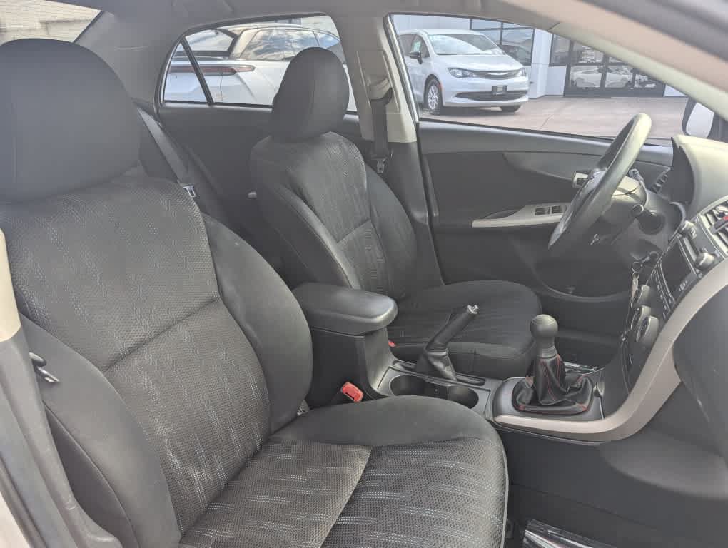 Used 2011 Toyota Corolla S FWD image 23