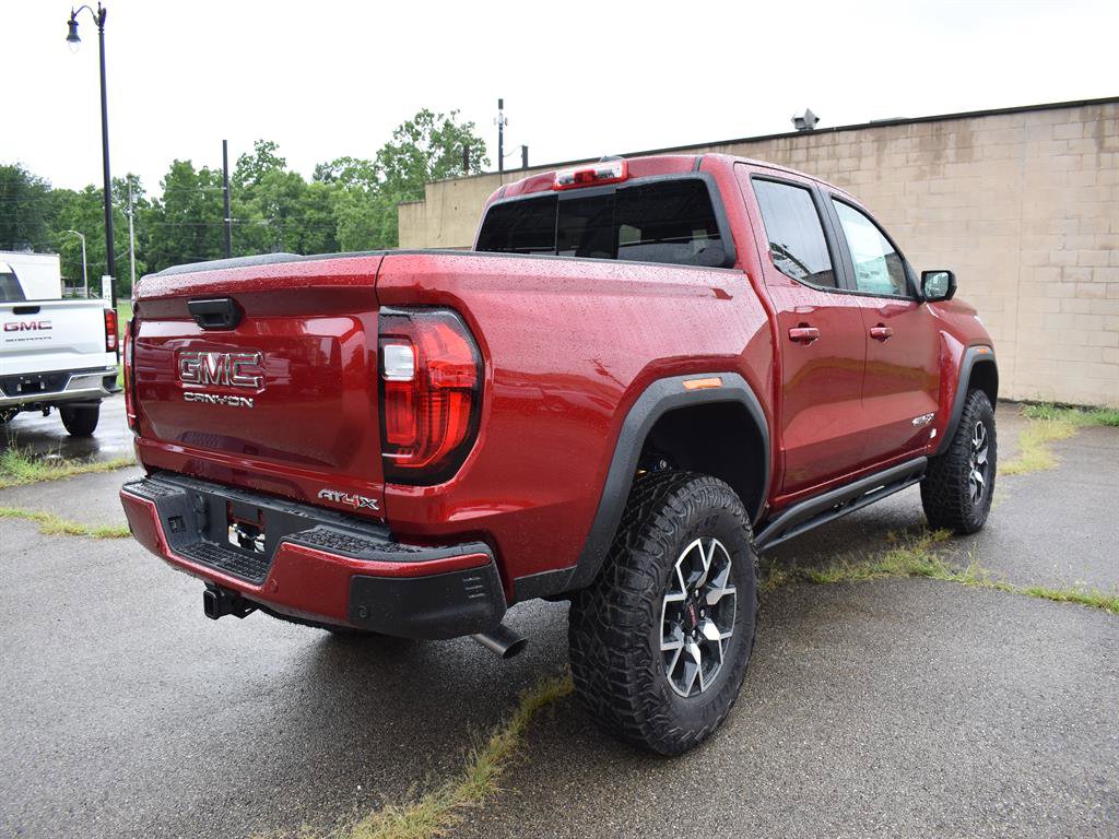 New 2025 GMC Canyon AT4 w/ AT4X Package image 7
