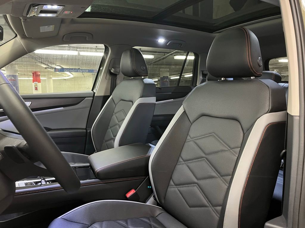 New 2026 Volkswagen Atlas Peak Edition AWD/4WD image 21