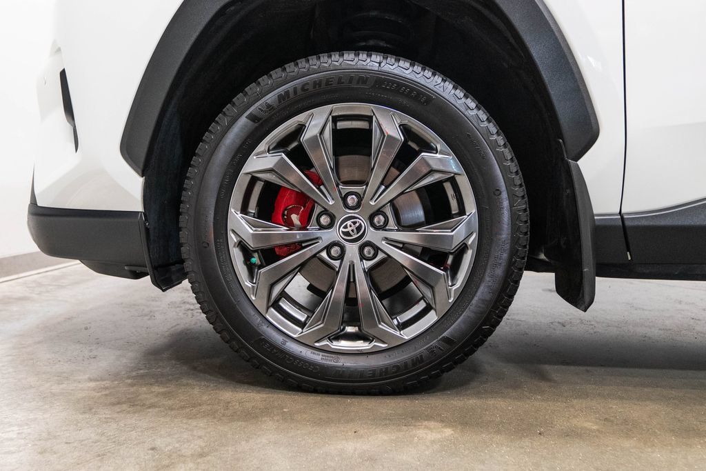 Used 2022 Toyota RAV4 Limited w/ Limited Grade Weather Package AWD/4WD image 11