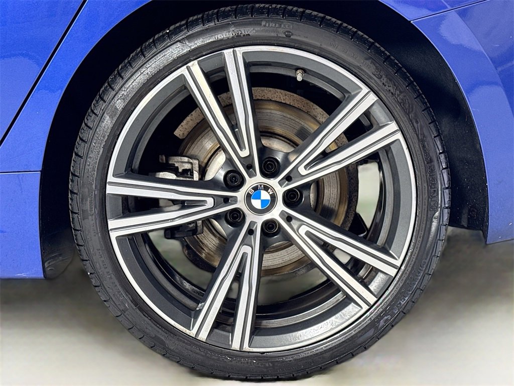 Used 2020 BMW 330i xDrive 330i xDrive w/ M Sport Package image 7