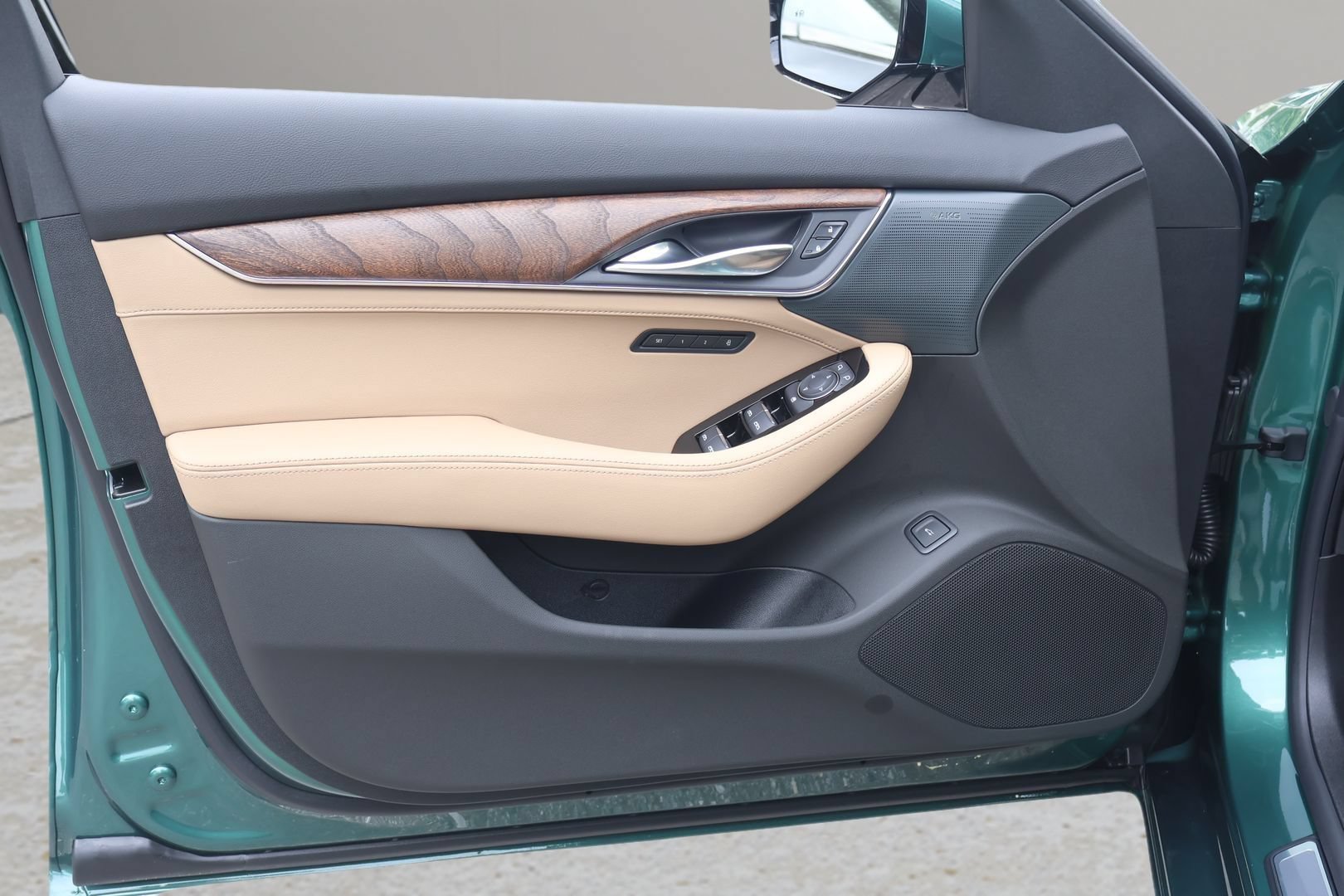 New 2026 Cadillac CT5 Premium Luxury RWD image 9