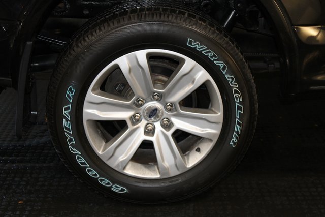 Used 2015 Ford F150 Platinum image 42