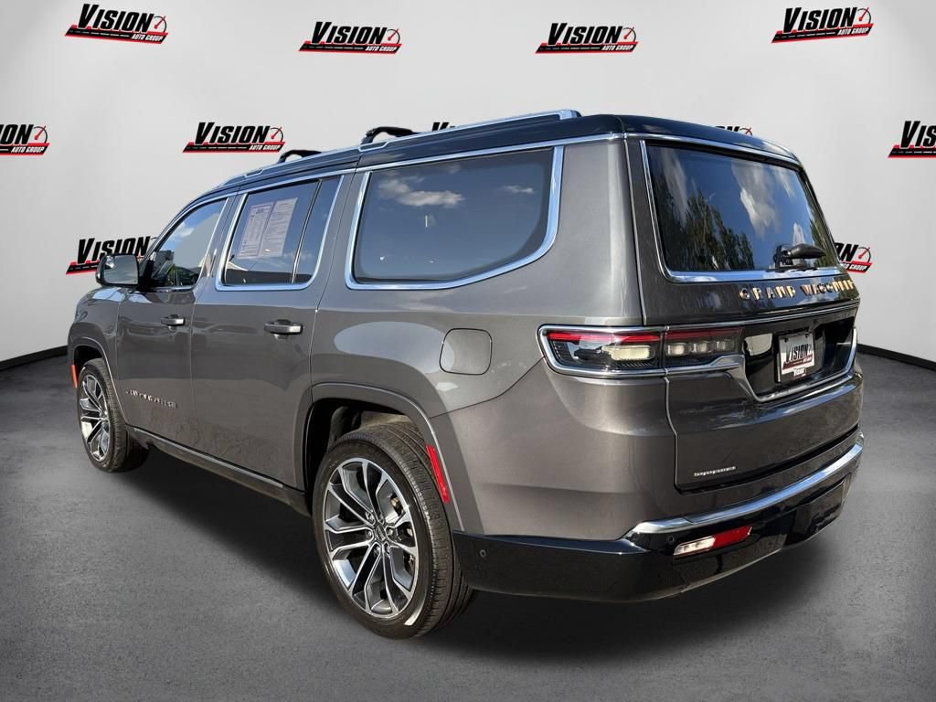 Used 2022 Jeep Grand Wagoneer Series III w/ Rear Seat Video Group 1 AWD/4WD image 7