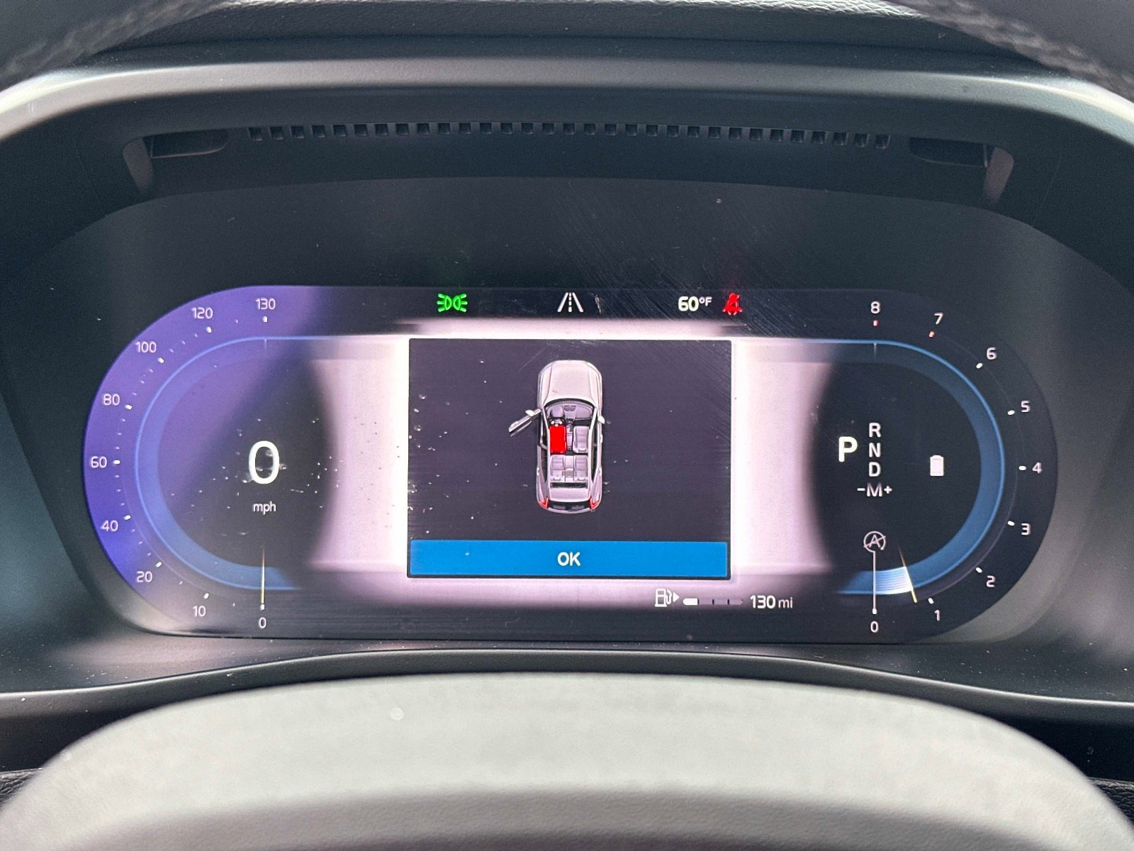 Certified 2023 Volvo XC40 B5 Ultimate w/ Protection Package Premier image 27