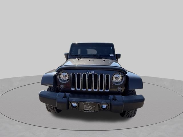 Used 2017 Jeep Wrangler Unlimited Sahara w/ Connectivity Group AWD/4WD image 9