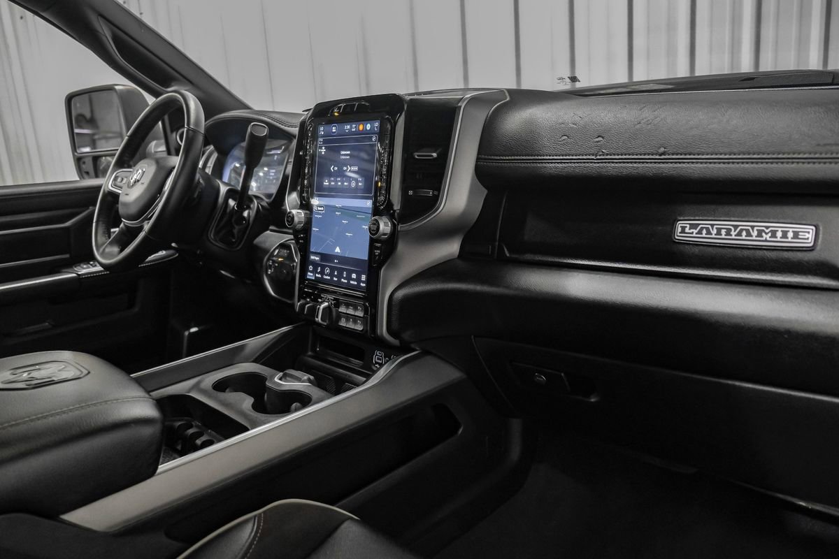 Used 2024 RAM 3500 Laramie w/ Night Edition image 12