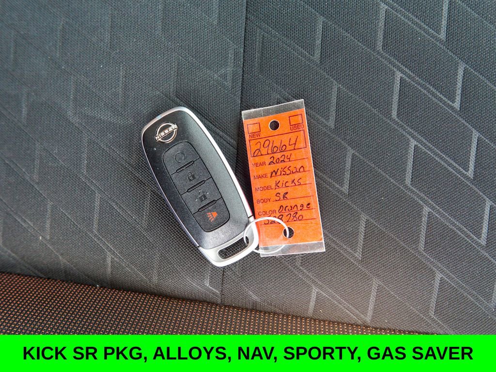 Used 2024 Nissan Kicks SR FWD image 28