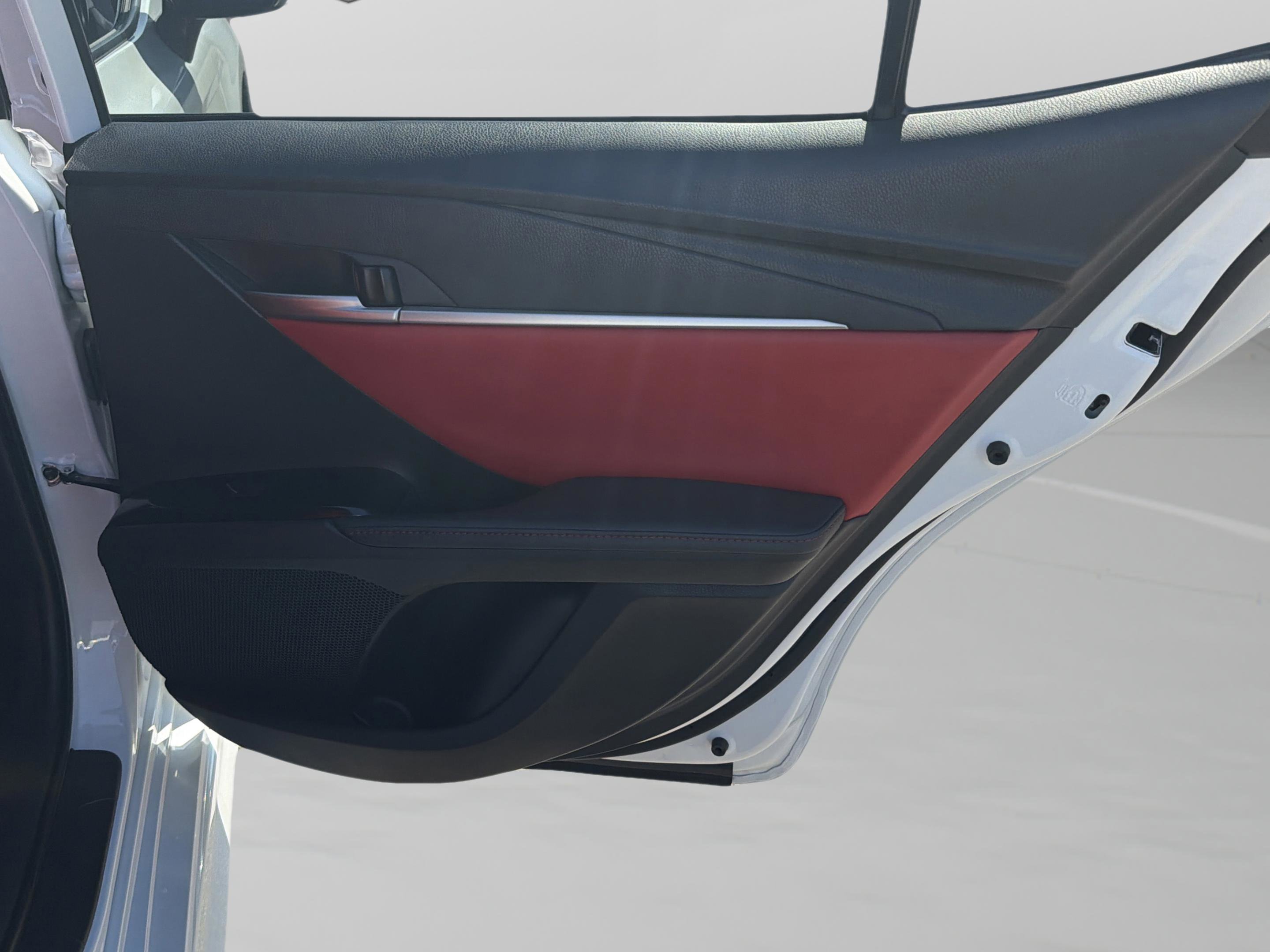 Used 2026 Toyota Camry XSE w/ Premium Plus Package image 25