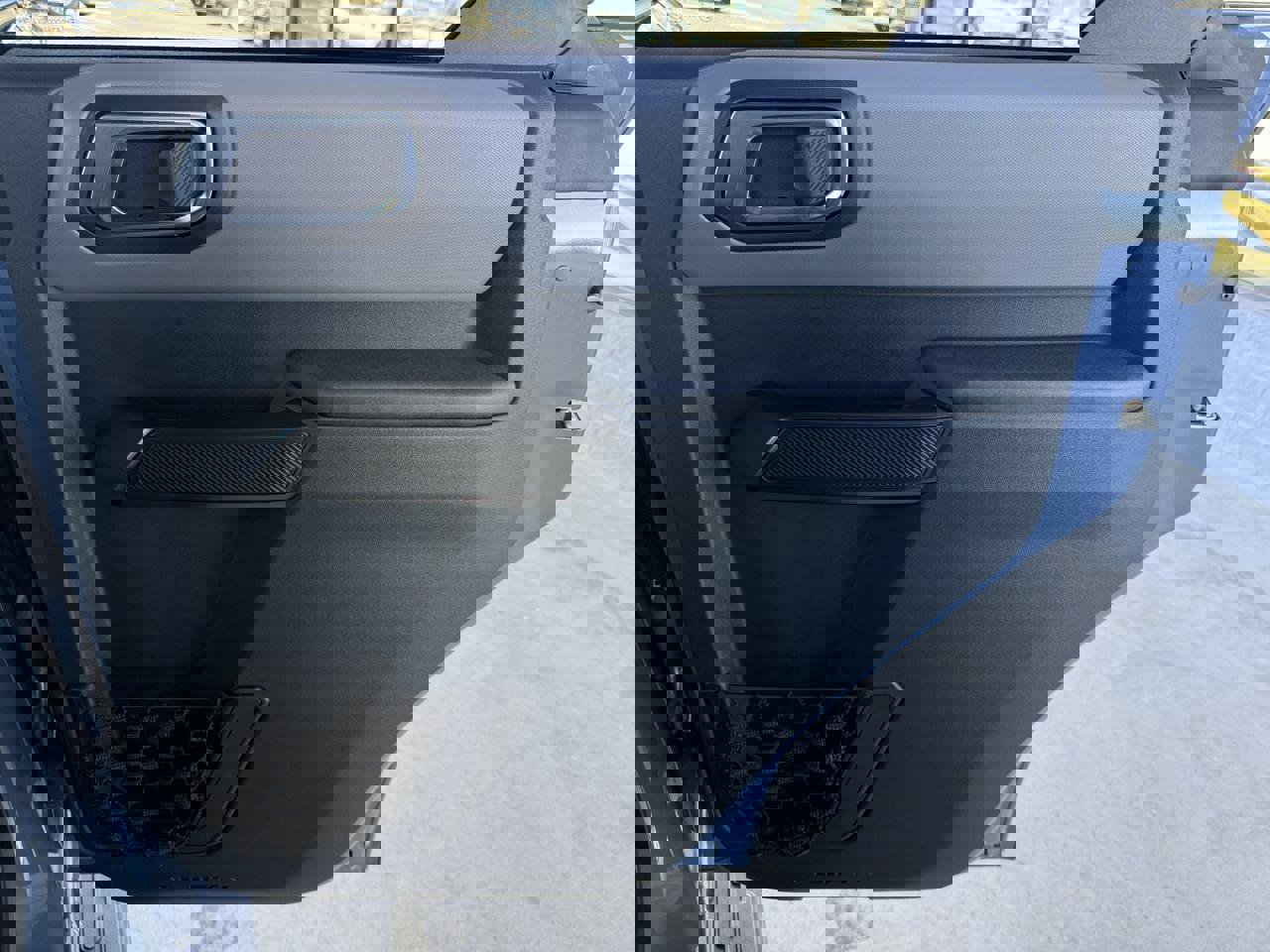 Used 2024 Ford Bronco Black Diamond image 34